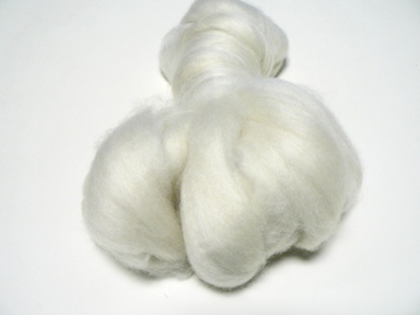 White Dehaired Cashmere Tops 100gms