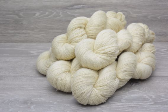 Lace Weight 100% Superwash Bluefaced Leicester Wool Yarn 5 x 100g Pack