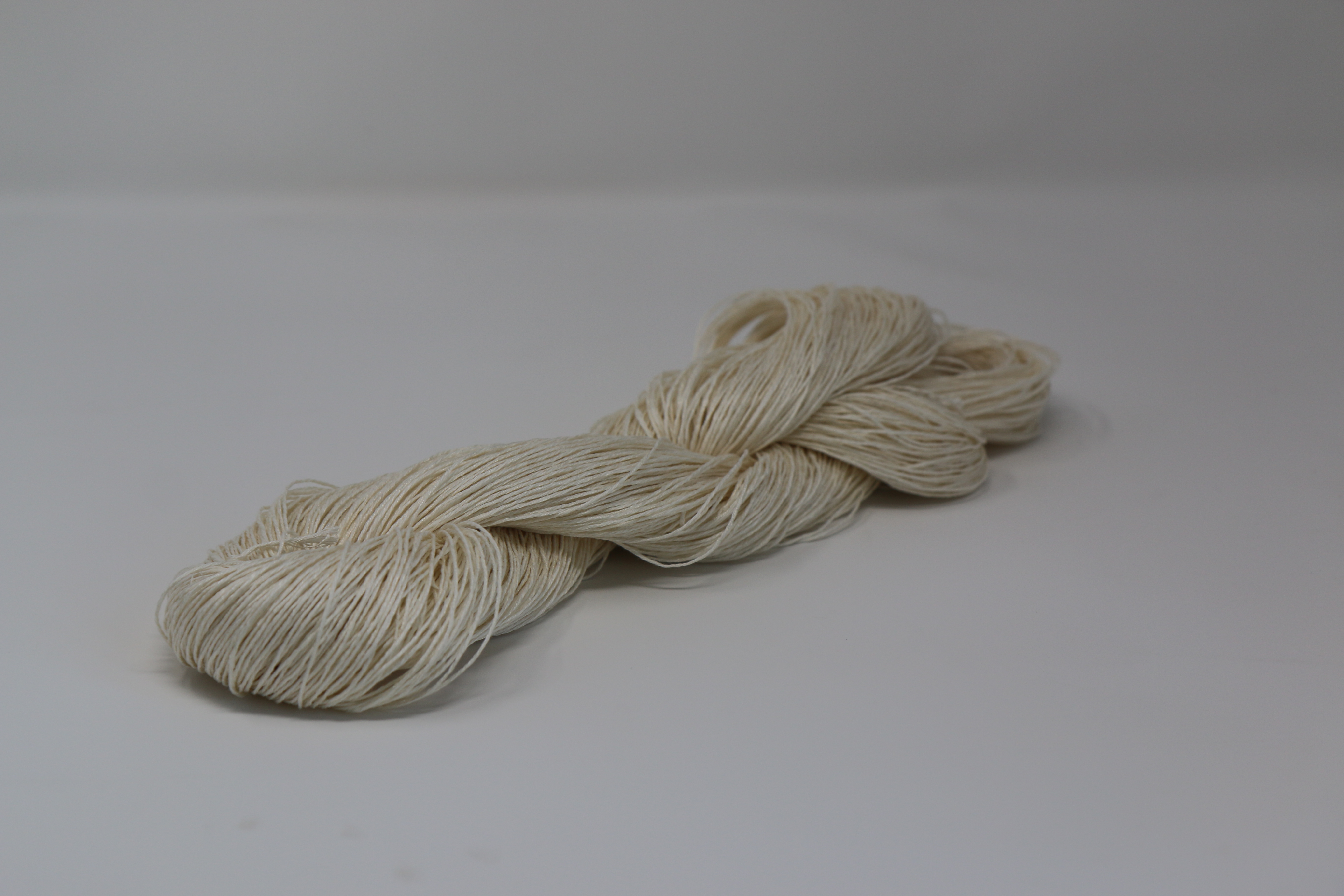 Sport Weight 70% Linen 30% Mulberry Silk Yarn 1 x 100g HANK