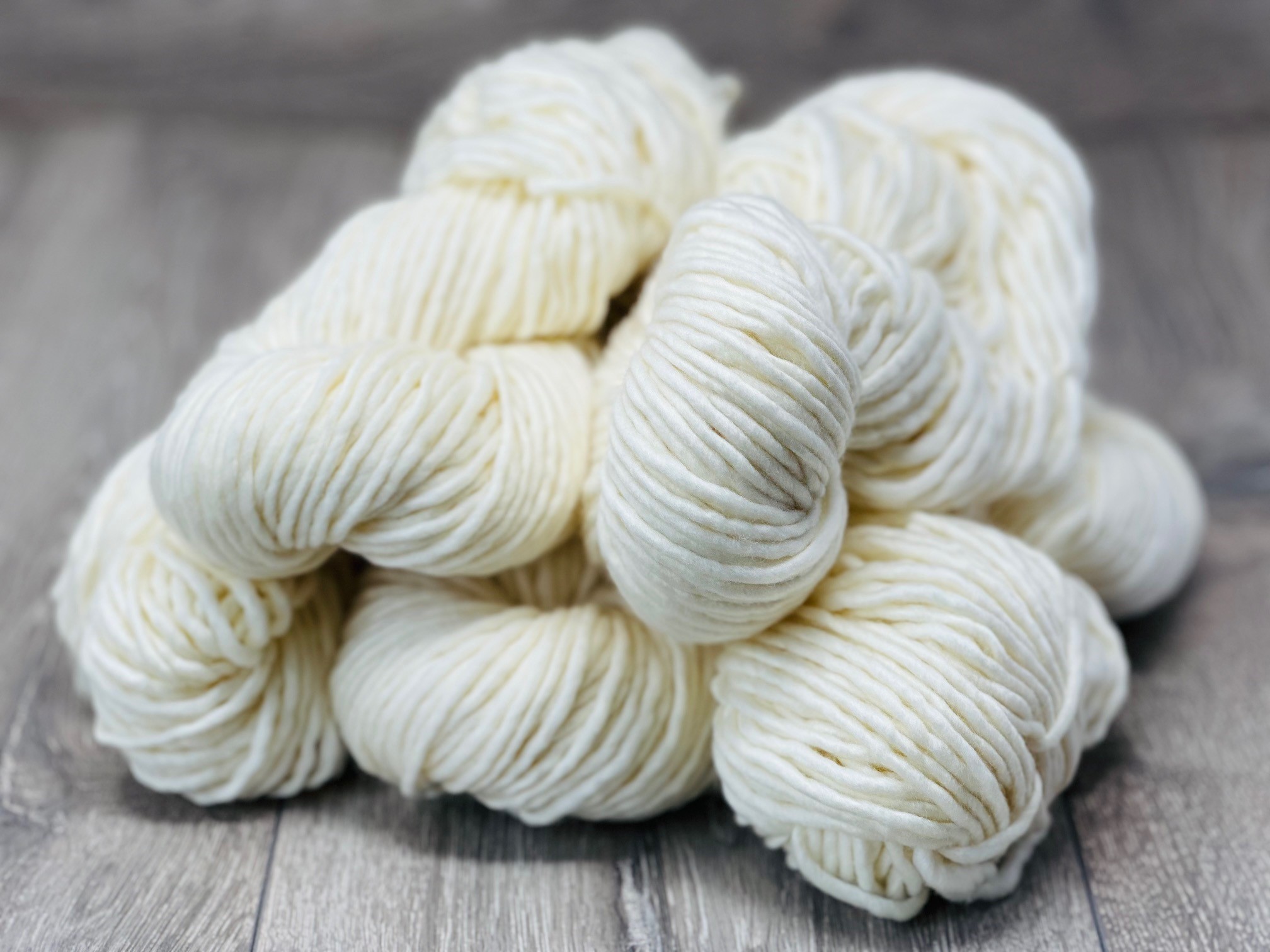 Undyed yarn – 100% superwash merino (chunky) (100g) [100m] - DT Craft and  Design