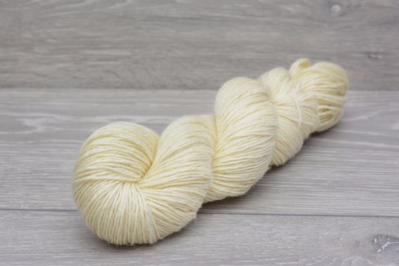 DK 100% Superwash Bluefaced Leicester Wool Yarn 1 x 100g Hank 